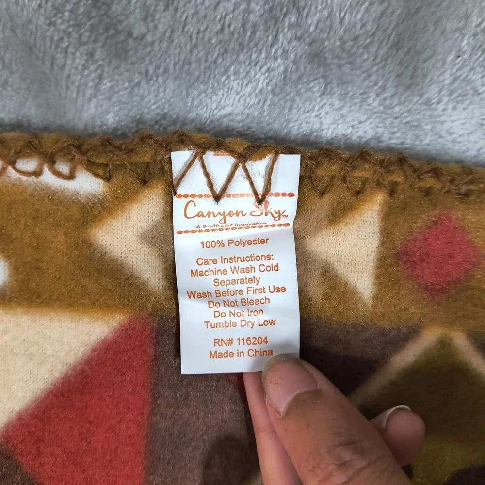 Canyon Sky Southwest Throw Blanket  48x60 Gecko Kokopelli Fleece‎ Southwest New